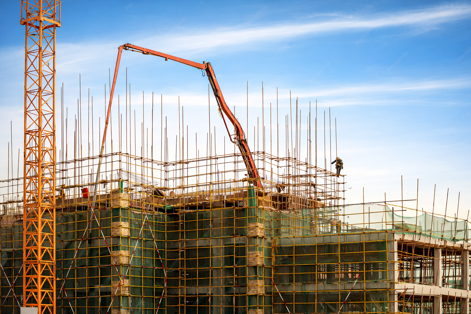 Large and mid-size contractors